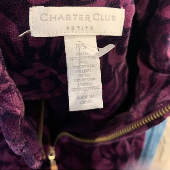 Charter Club Woman Purple & Black Floral Velour Quilted Vest Size Petite… - Picture 7 of 9